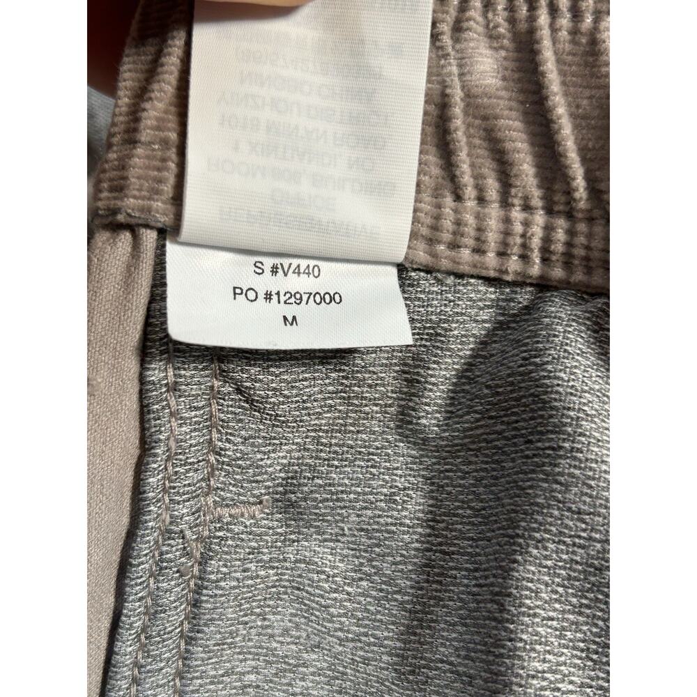 Vuori Optimist Corduroy Pants Mens Medium Relaxed Fit Walnut Athleisure V440 - Picture 4 of 16